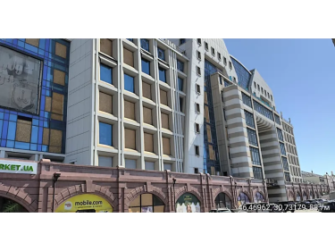 Фото 6 — В Одесі знову намагаються продати ТЦ “Новий Привоз”: яка стартова ціна