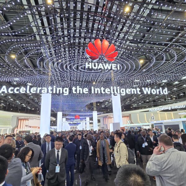 HP ліцензує WiFi-технології Huawei