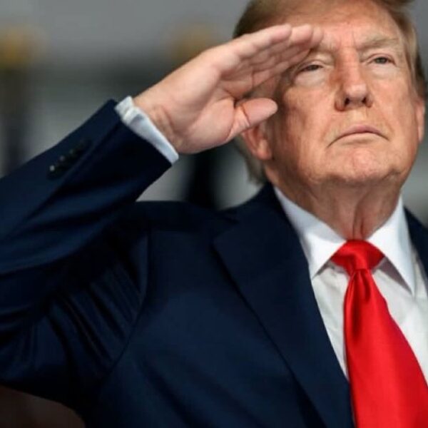 Трамп обіцяє кожному американцю по $5 тисяч у разі перемоги республіканців