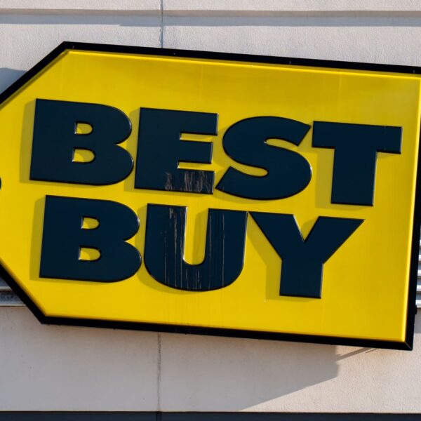 Best Buy: результати за другий квартал 2027 року