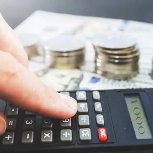 Оподаткування стипендій від підприємств у 2026 році: правила та ліміти