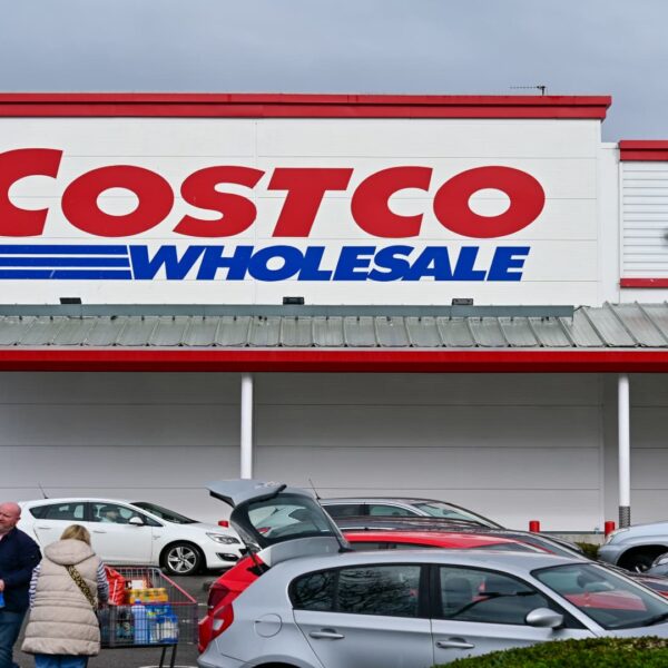 Cramer: Costco у “штрафному боксі”