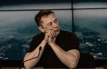 Маск заявив про $40 млрд боргу на чипи для SpaceX: деталі