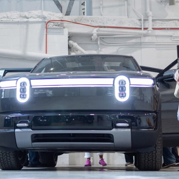 Rivian перевищила прогнози поставок за Q3, підтвердивши план на 2026